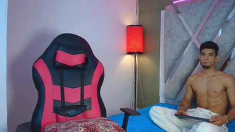 prince_arthur77 online show from April 2026 06:10:01 PM