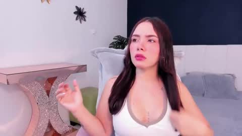 Snapshot of prince_mia2 chatting on February 2026 12:16:01 PM Mia online show from February 2026 12:16:01 PM