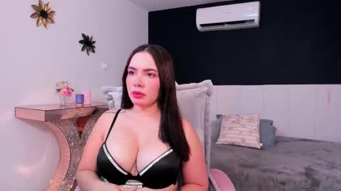 Snapshot of prince_mia2 chatting on March 2026 11:38:01 AM Mia online show from March 2026 11:38:01 AM