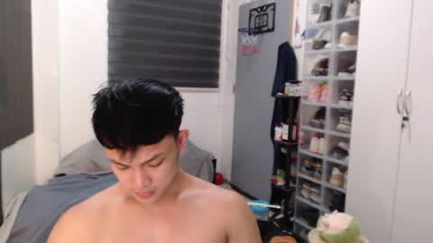 Prince Adrian online show from April 2026 02:51:02 PM