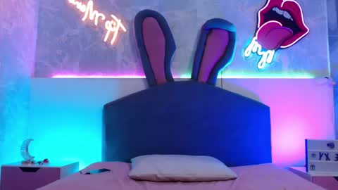 Prince  online show from November 2025 03:30:01 AM