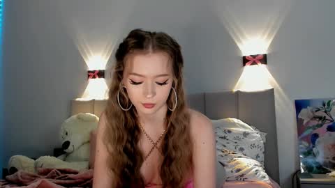 Princess Diana online show from December 2024 12:20:01 AM