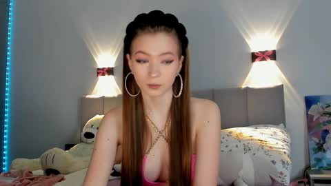 Princess Diana online show from January 2025 11:48:02 PM