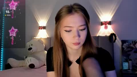 Princess Diana online show from September 2025 06:54:01 PM