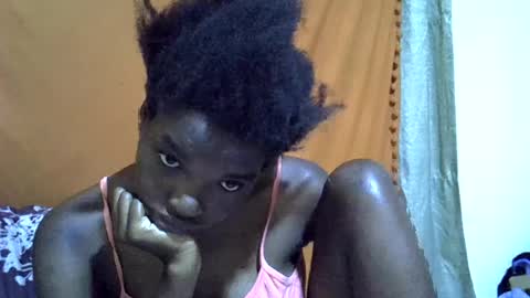 princess_scovia online show from July 2026 07:44:01 PM