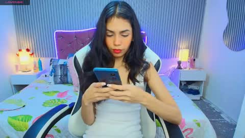 princess_skinny18 online show from June 2026 07:39:01 PM