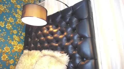 Snapshot of princess_trans chatting on December 2024 10:50:02 AM Maria  Im looking for a local and socal fucking guy online show from December 2024 10:50:02 AM