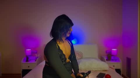 Princessa Lola online show from November 2025 06:21:02 PM