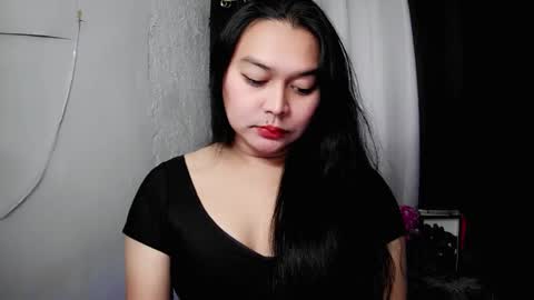 Aimi online show from November 2025 10:09:01 PM