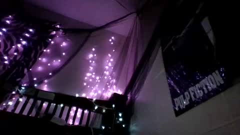 Holly love online show from November 2025 06:58:02 AM