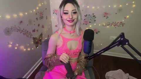 Snapshot of princessstarrxxx chatting on May 2026 09:31:01 PM Starr online show from May 2026 09:31:01 PM