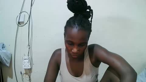 Snapshot of pritty_amber chatting on May 2026 11:37:02 AM pritty_amber online show from May 2026 11:37:02 AM