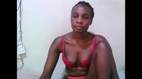 Snapshot of pritty_amber chatting on May 2026 11:28:02 AM pritty_amber online show from May 2026 11:28:02 AM