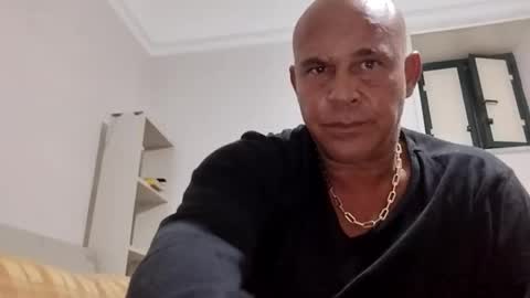 Snapshot of privatetour369 chatting on May 2026 08:07:02 PM privatetour369 online show from May 2026 08:07:02 PM