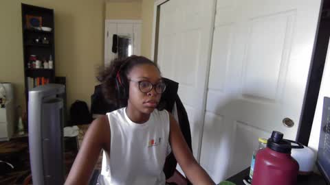 Snapshot of productivepussy chatting on September 2025 02:17:02 PM ProductivePorn online show from September 2025 02:17:02 PM