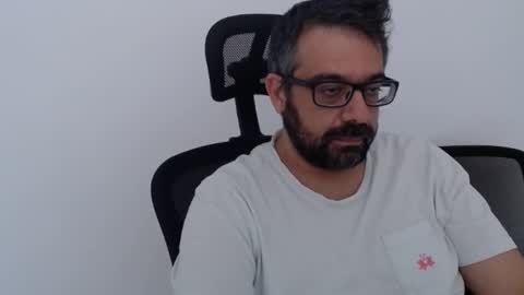 Snapshot of professional_manbd chatting on January 2025 04:40:01 PM Professional manBD online show from January 2025 04:40:01 PM