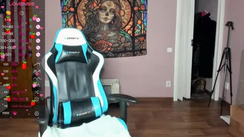 Di online show from April 2026 01:55:01 AM