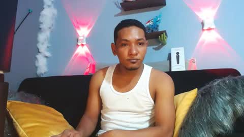 Grande y Gruesa online show from August 2026 08:28:01 AM