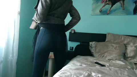 prxscillia_tx online show from February 2025 03:52:02 PM