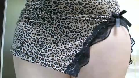 Pryncess sweety online show from June 2026 11:05:01 AM
