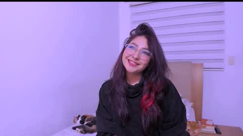 Mara online show from October 2025 06:59:01 AM