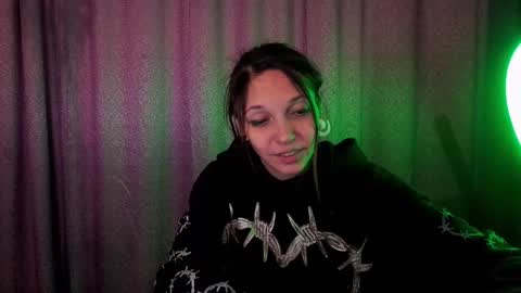 Snapshot of psyheya chatting on December 2024 05:40:02 PM LUCY -----    online show from December 2024 05:40:02 PM