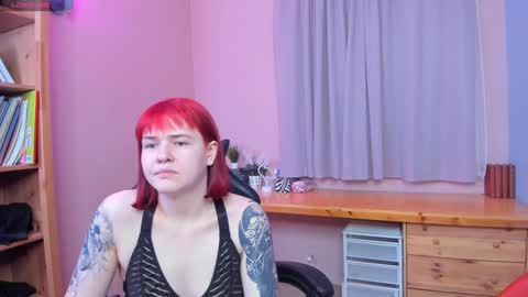 Snapshot of puffetish chatting on December 2024 07:00:02 PM Jenna online show from December 2024 07:00:02 PM
