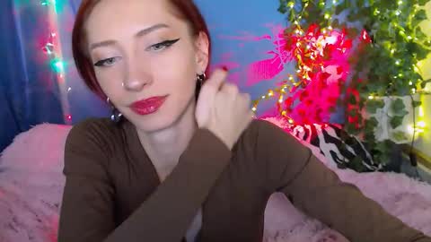 EsteticHouse online show from February 2026 07:14:02 PM