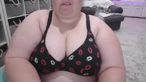 Puggie -  online show from January 2025 11:11:01 PM