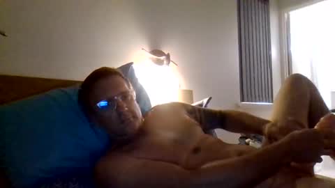 pulllin4u online show from April 2026 08:33:01 PM