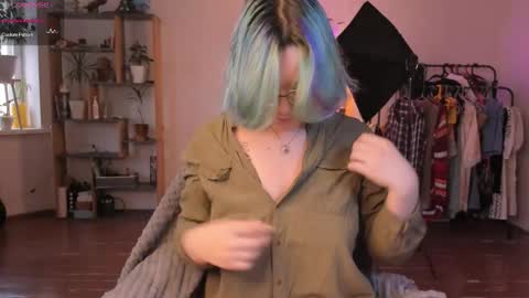 Alisa  lack of vitamin D  online show from September 2025 10:37:01 AM