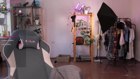 Alisa  lack of vitamin D  online show from September 2025 06:36:01 AM