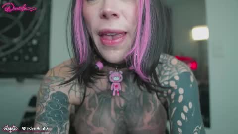 punkyfoxx online show from March 2026 01:06:02 PM