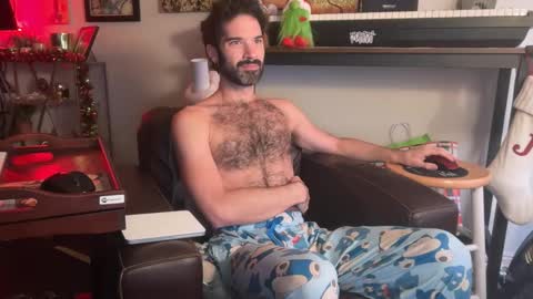 Pup Scritch online show from December 2025 02:45:02 PM