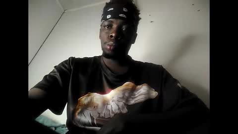 Pureblack  online show from October 2025 10:03:01 AM