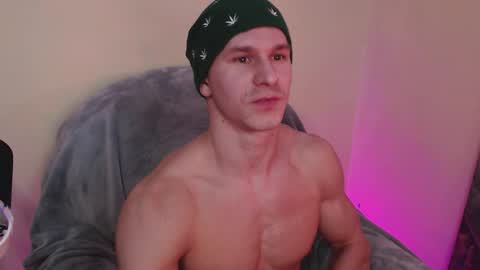 puremenshape online show from November 2025 06:29:02 PM