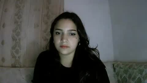 Snapshot of purple_23 chatting on February 2026 06:17:01 AM Lizzy online show from February 2026 06:17:01 AM