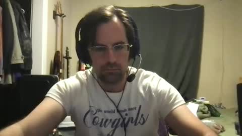 Snapshot of purple_collij_prof chatting on September 2025 06:35:01 AM Purple online show from September 2025 06:35:01 AM