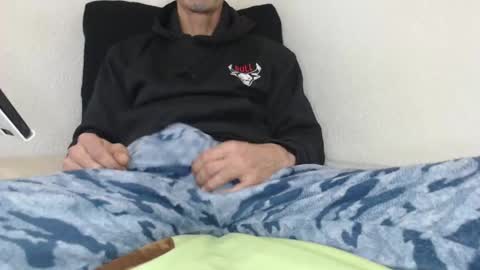 Snapshot of pussyhunterpt chatting on January 2025 08:33:01 PM Ruck Fules online show from January 2025 08:33:01 PM