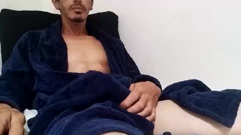 Snapshot of pussyhunterpt chatting on September 2025 08:52:01 AM Ruck Fules online show from September 2025 08:52:01 AM