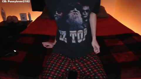 pussylover2182 online show from November 2025 04:00:01 AM