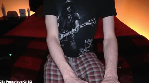 pussylover2182 online show from December 2025 04:40:01 AM