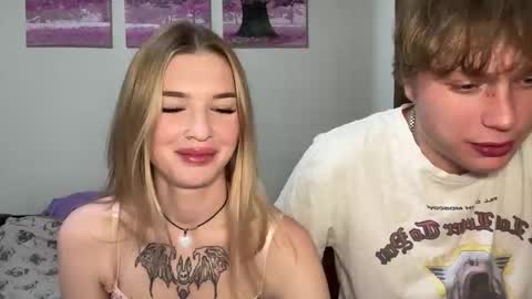 Lina online show from September 2025 12:39:01 PM