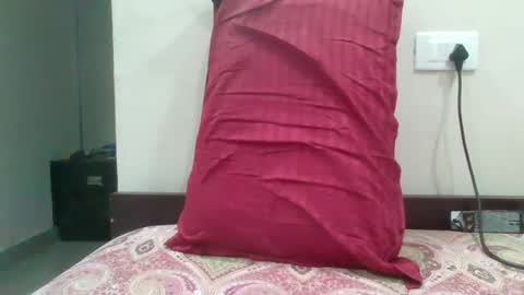 Snapshot of pussysmasher0804 chatting on January 2025 07:13:02 AM pussysmasher0804 online show from January 2025 07:13:02 AM