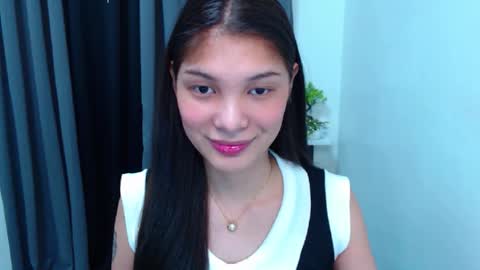 LHARA online show from October 2025 01:42:01 PM