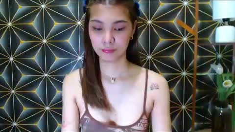 Snapshot of pussywetandwild chatting on January 2026 08:29:01 AM LHARA online show from January 2026 08:29:01 AM