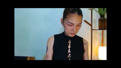 Snapshot of pussywetandwild chatting on February 2026 10:16:02 AM LHARA online show from February 2026 10:16:02 AM