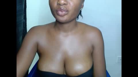 pussyxwetx online show from October 2025 08:43:02 PM