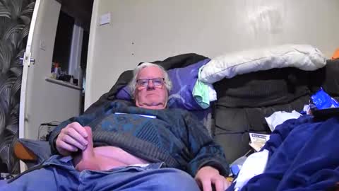 Genital sucker online show from January 2026 09:41:01 PM