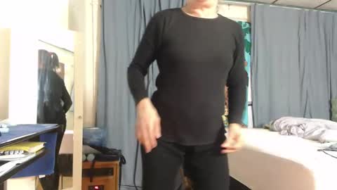 Snapshot of putiputi4u chatting on February 2026 01:37:02 AM putiputi4u online show from February 2026 01:37:02 AM